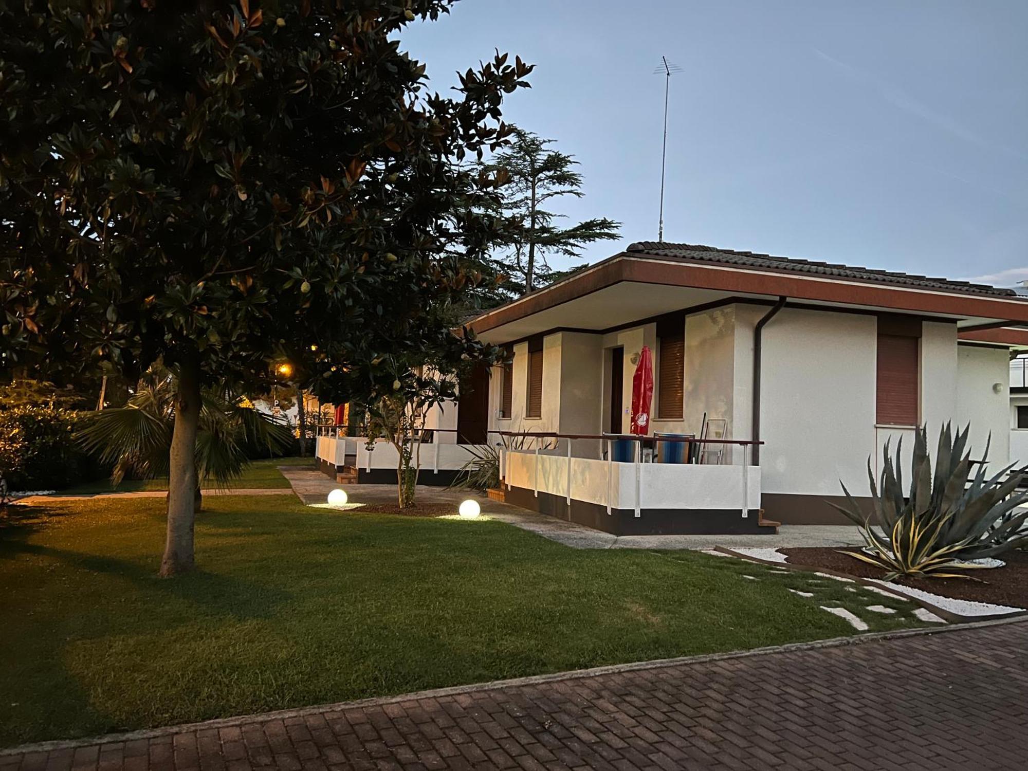 Bungalow Cavallino Lido Экстерьер фото